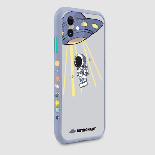 Nimora AstroCase – Funda astronauta para iPhone 🚀📱