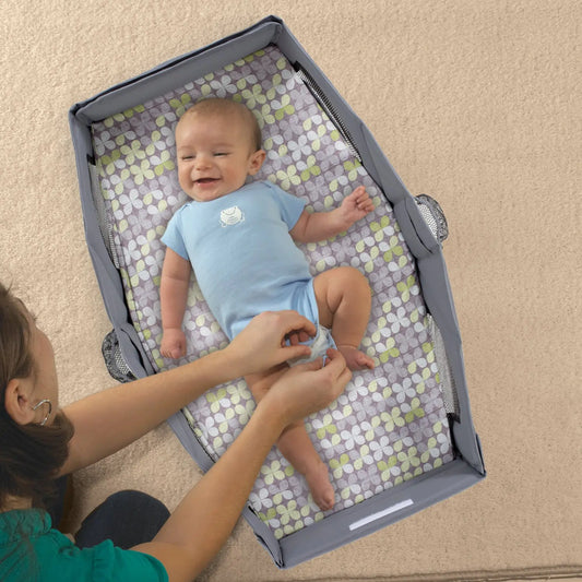 Nimora BabyNest – Cuna portátil y plegable para viaje 👶✨